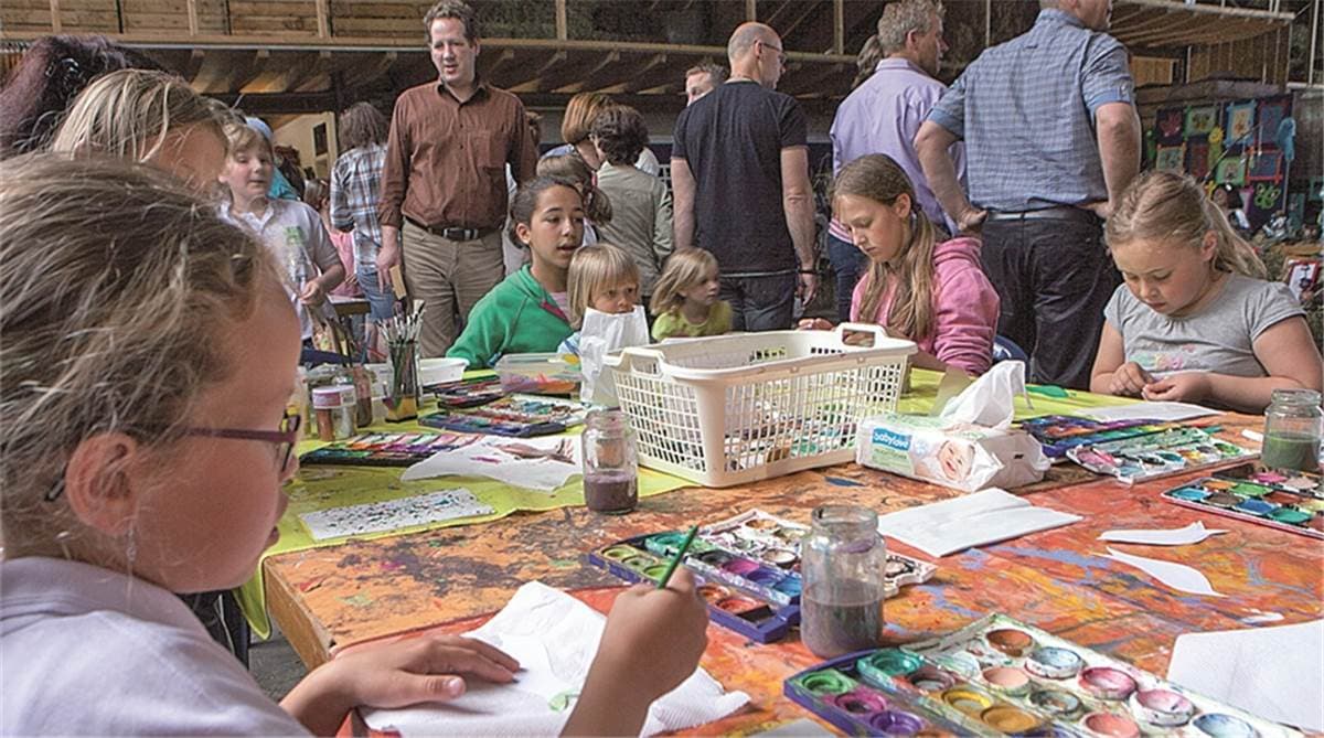 Professionelles Bild zeichnen lassen bei Families Portrait