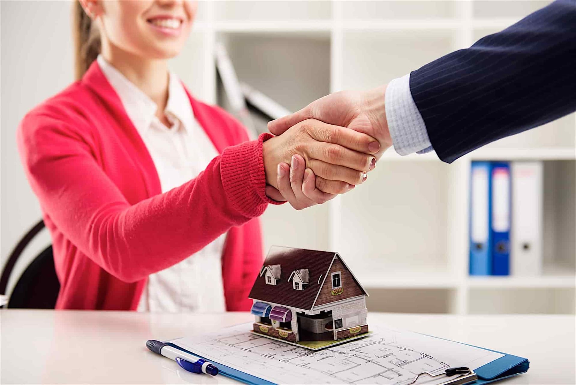 Immobilienbewertung professionell durchführen – Bester Immobilienmakler Frankfurt