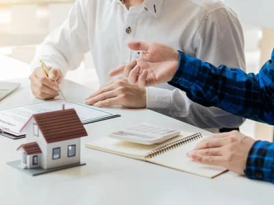 Bester Immobilienmakler Frankfurt – Persönlich, professionell, präzise