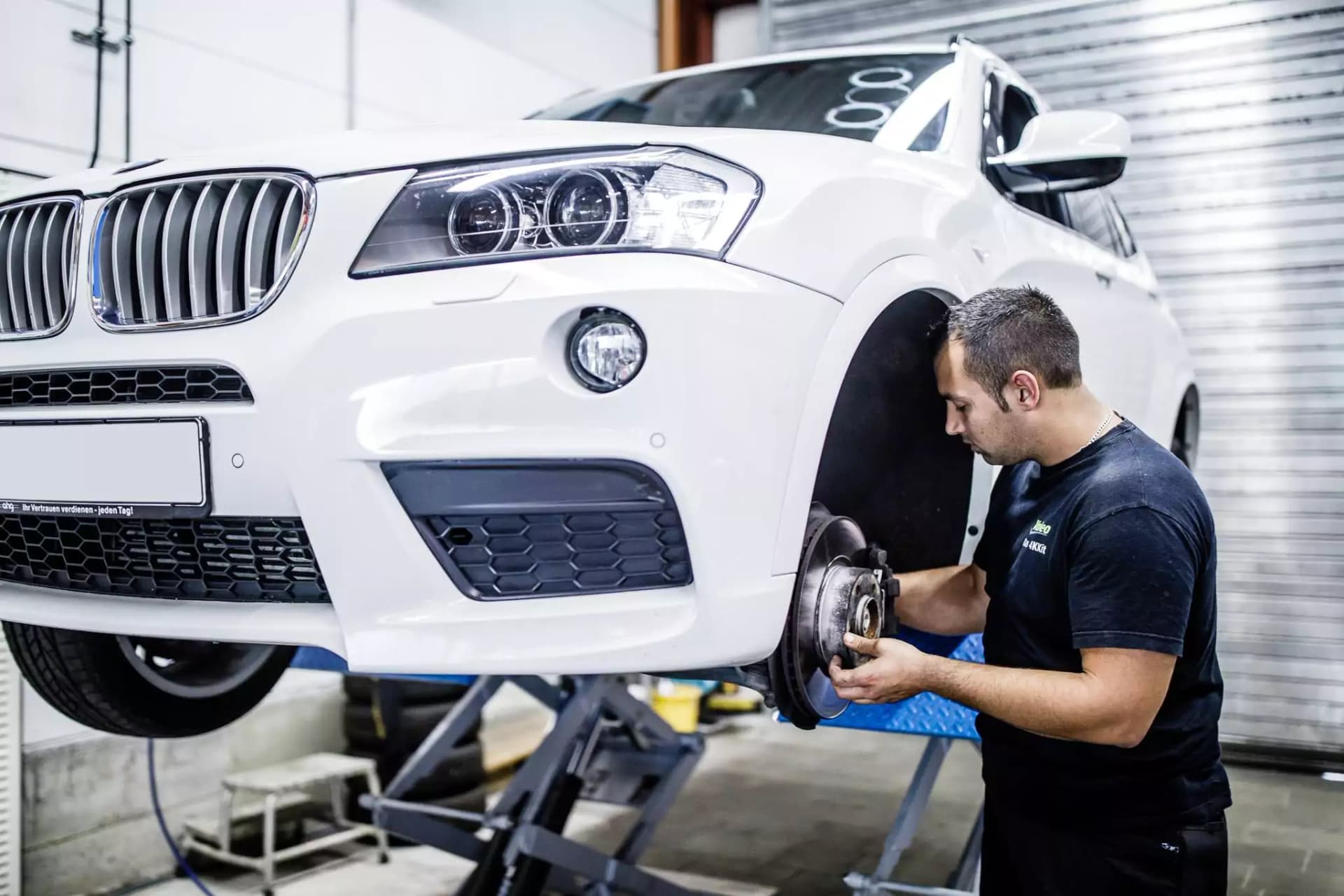 Autowerkstatt in der Nähe – meister-job hilft dir bei allen Fahrzeugproblemen