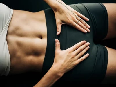 Beckenboden Training zu Hause: Einfache Übungen täglich