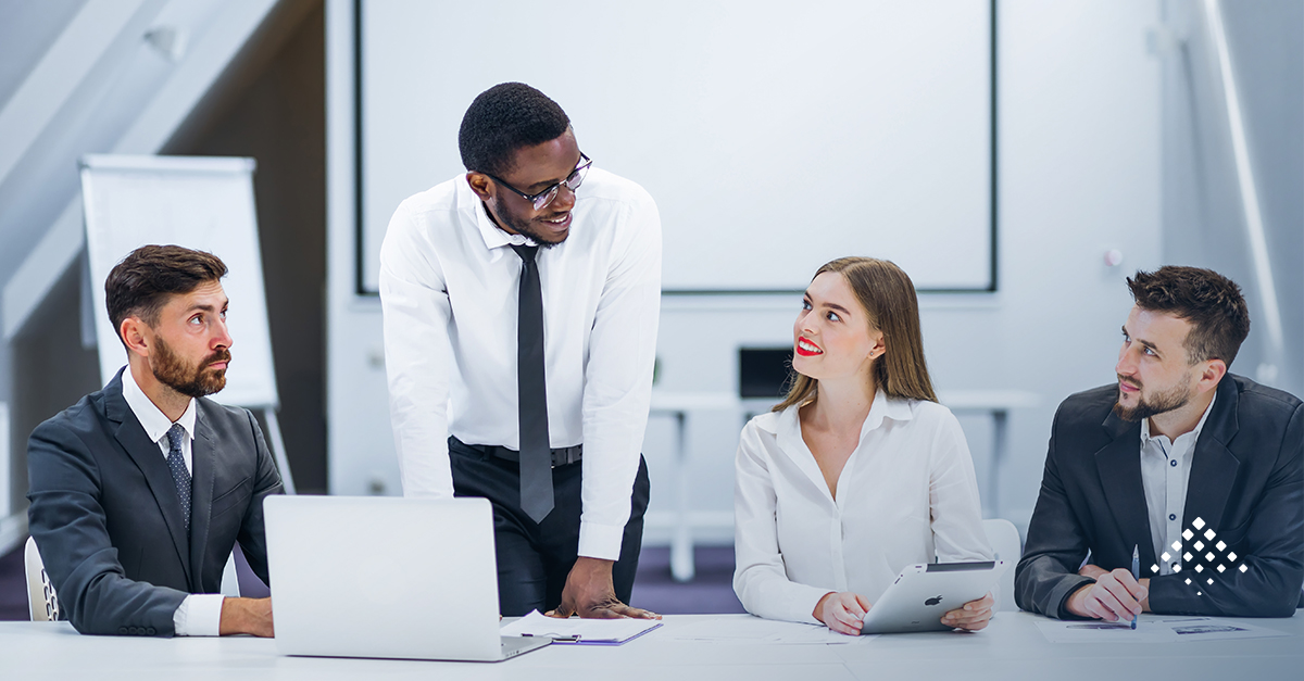 Warum Headhunter ein essenzieller Bestandteil erfolgreicher HR-Strategien sind